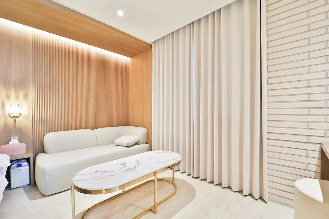 호텔 이쁘다 검단 인천 3*,