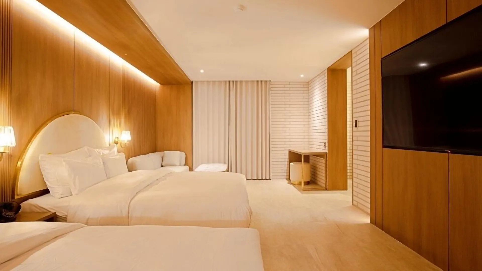 Hotel Ippda Gumdan Incheon 3*,  South Korea