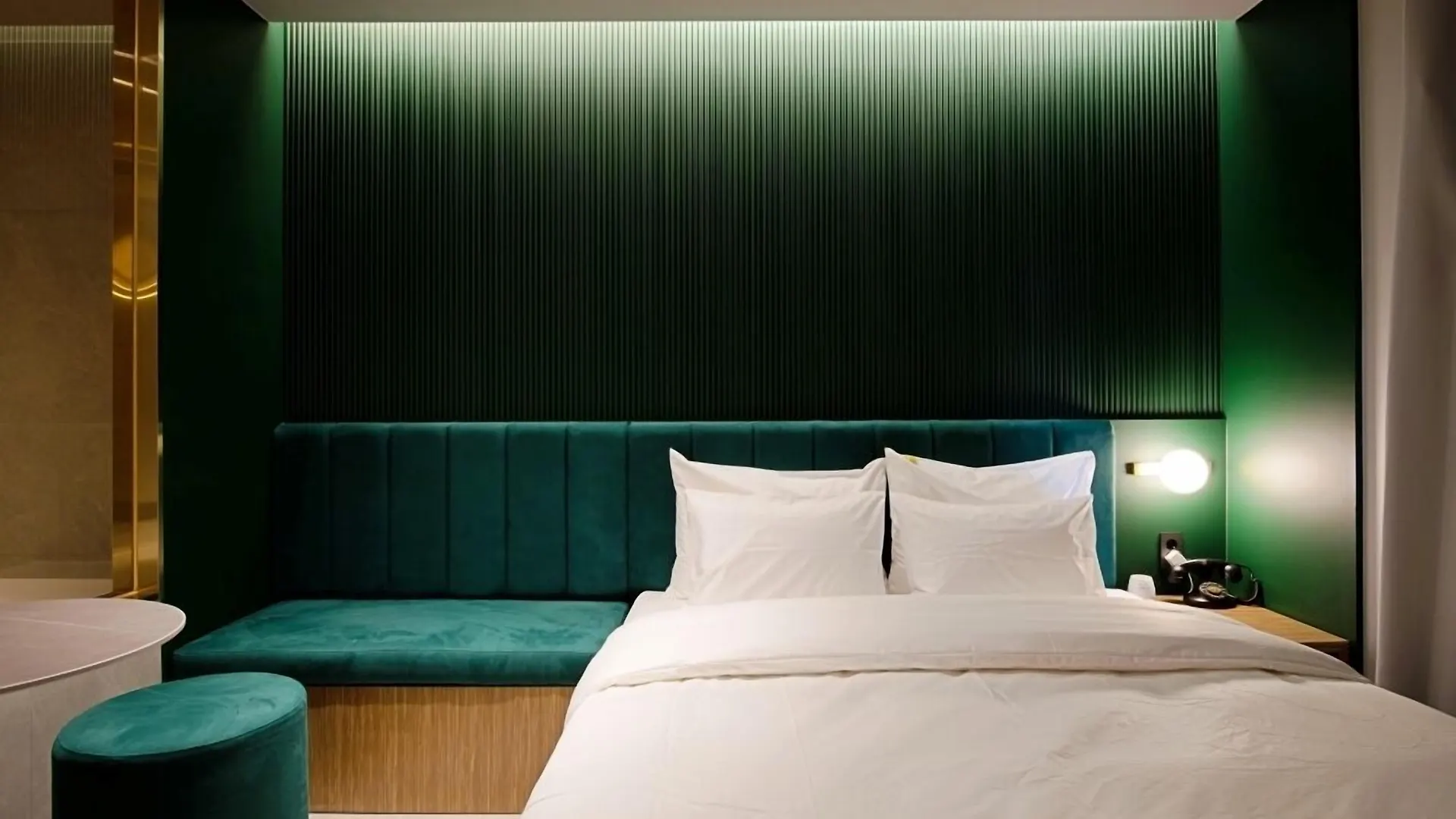 ***  Hotel Ippda Gumdan Incheon South Korea